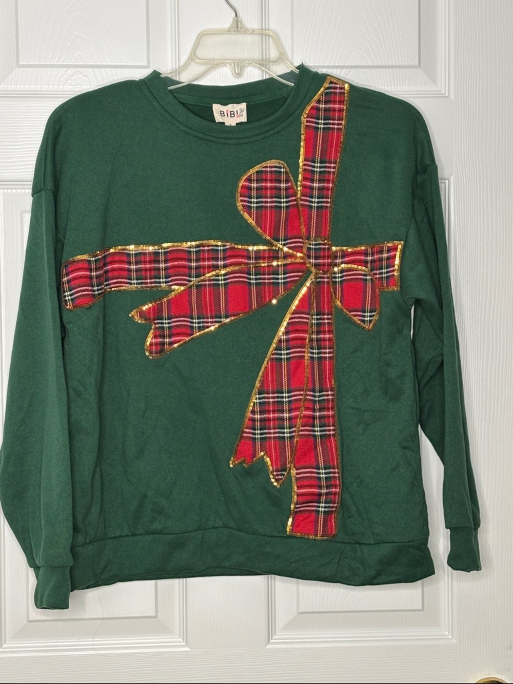 BiBi Green Crewneck Sweater with Red Plaid Bow Size Small